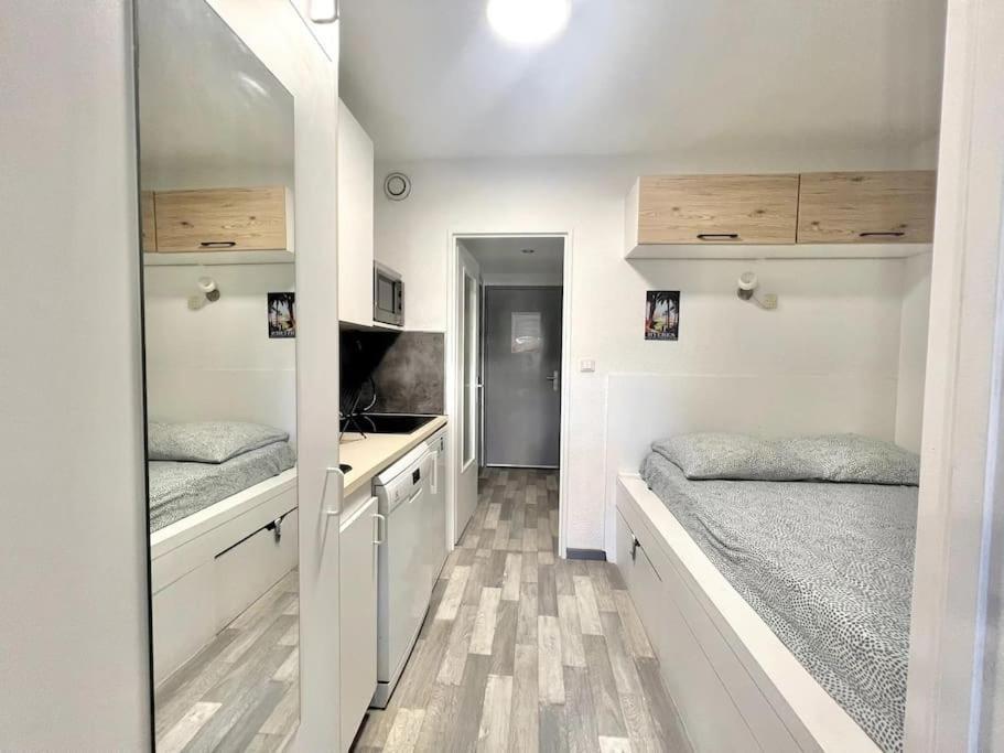 Appartement Port De Hyeres 4 Personnes Zewnętrze zdjęcie
